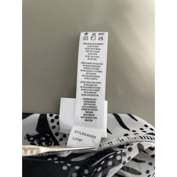 Coco Reef Enchant Cover Up Dress Size Medium Black White Beach Tropical Swim NEW - Picture 7 of 10